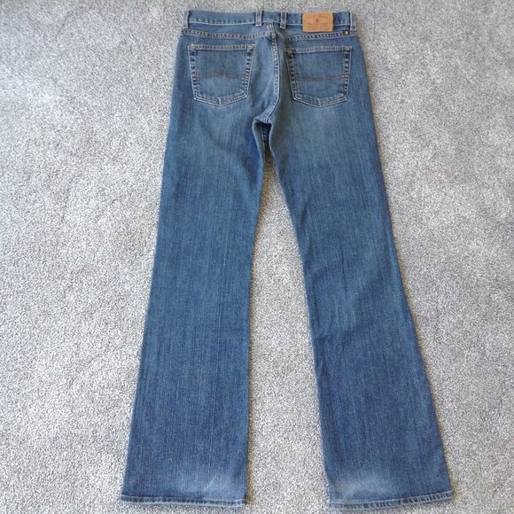 ⭐LUCKY BRAND BOOTCUT DENIM JEANS in Medium Wash, size 8/29⭐ - Picture 3 of 7